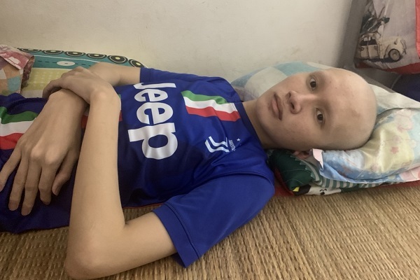 Sài Gòn mùa dịch: Mẹ nghèo tuyệt vọng xin giúp 10 triệu đồng cứu con ung thư