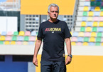 Mourinho đối diện cuộc tháo chạy hàng loạt ở Roma