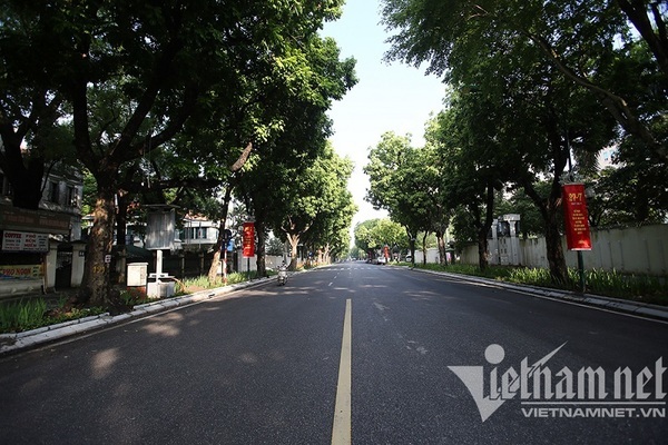 Mở tiệc online