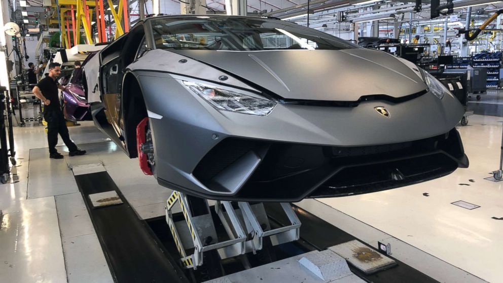 Lamborghini tuyên bố không ngại khi 