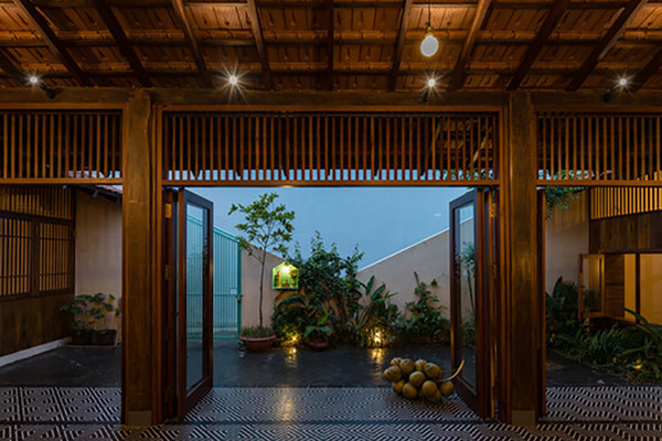 nha-go-truyen-thong-dep-o-dong-thap-07