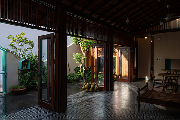 nha-go-truyen-thong-dep-o-dong-thap-08