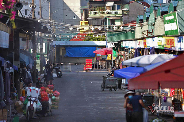 Hà Nội dự phòng tình huống phải kéo dài giãn cách xã hội
