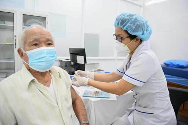 Haiphong wants to borrow 500,000 Sinopharm vaccine doses from HCMC