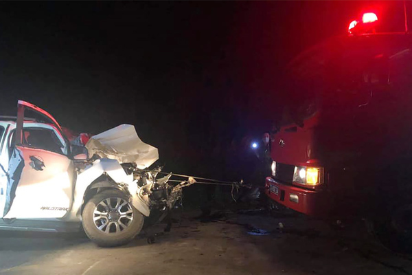 Xe chở y bác sĩ trung tâm y tế gặp nạn, một người chết, 3 người bị thương