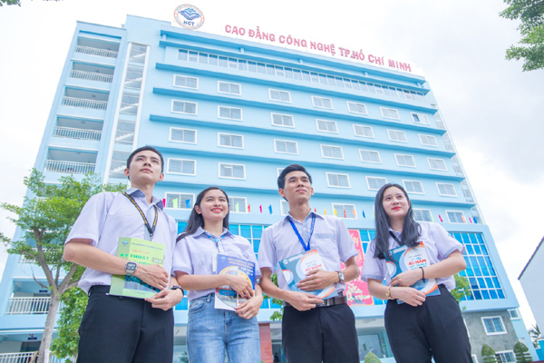 Cao đẳng Công nghệ TP.HCM xét tuyển hệ chính quy 2021 bằng học bạ cấp 2, 3