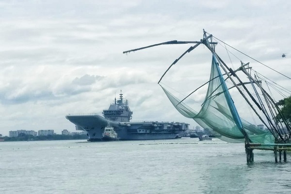 Số lượng máy bay 'khủng' trên tàu sân bay nội địa đầu tiên của Ấn Độ