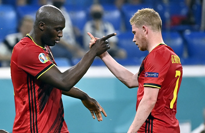 De Bruyne thất vọng Lukaku trở lại Chelsea