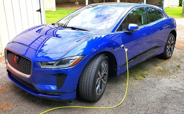 Từ năm 2030, xe ô tô bán ra tại Mỹ phải chiếm nửa là xe điện