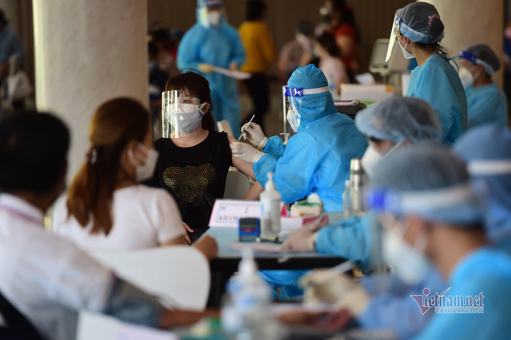17h ngày 20/1: Tiền huy động vào Quỹ vắc xin 8.809,23 tỷ, dư 1.137,73  tỷ đồng