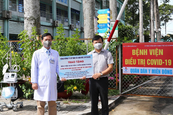 VT PVTrans tặng máy thở, tiếp sức bệnh viện TP.HCM chống dịch