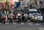 Contrasting images before and after 6pm in Ho Chi Minh City