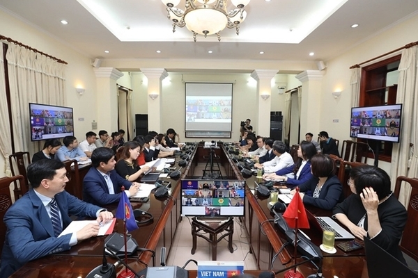Việt Nam đã và đang thúc đẩy hiện thực hoá những cam kết và sáng kiến đã đề ra trong năm 2020