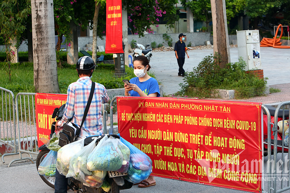 Hình ảnh trong 15 ngày Hà Nội giãn cách xã hội lần 1