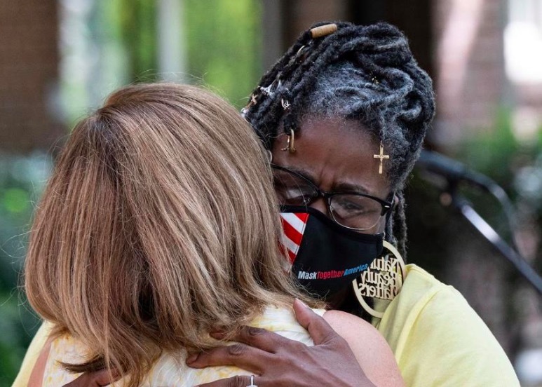 Nạn nhân Covid-19 kể về những nỗi đau không thể quên