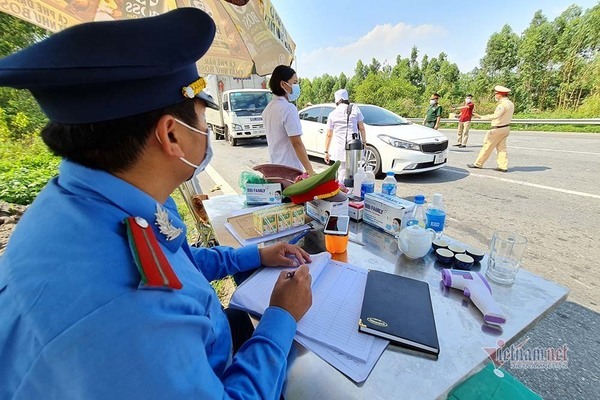 Từ Vĩnh Phúc xuống Hà Nội chữa bệnh, cần những giấy tờ gì?