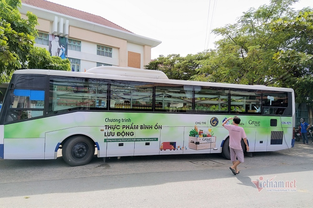 Siêu thị bus di động, đưa lương thực thực phẩm tới từng khu phố