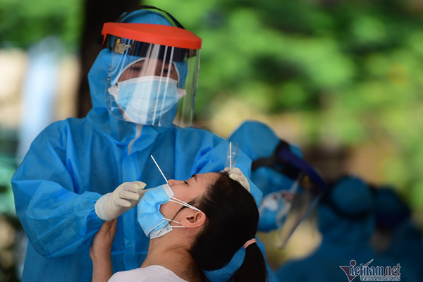 Hà Nội thêm 19 ca dương tính nCoV, có 4 người phát hiện qua sàng lọc ho sốt