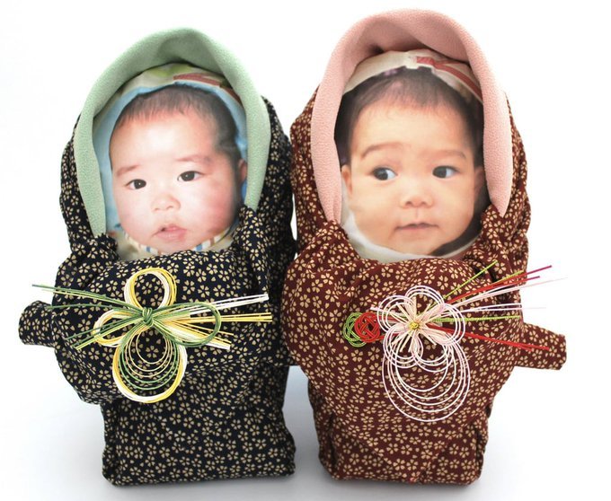 Cha mẹ Nhật Bản gửi 'bao gạo em bé' cho người thân trong đại dịch