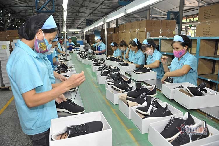 Nửa đầu năm 2021, khẩu hàng giày dép Việt Nam đạt 10,4 tỷ USD