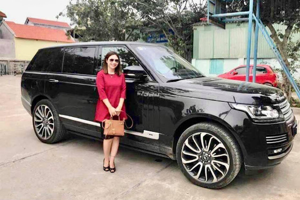 Công an truy tìm Ngân “gốm