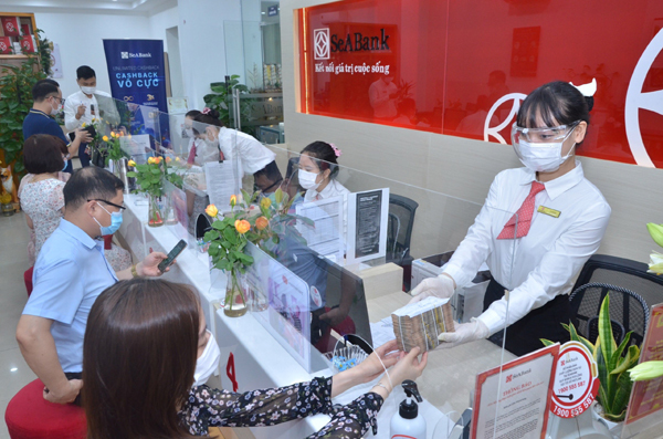 SeABank giảm lãi suất cho khách hàng ảnh hưởng bởi dịch Covid-19 - VietNamNet