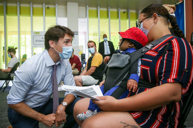 Canada vượt lên dẫn đầu trong cuộc đua tiêm ngừa Covid-19