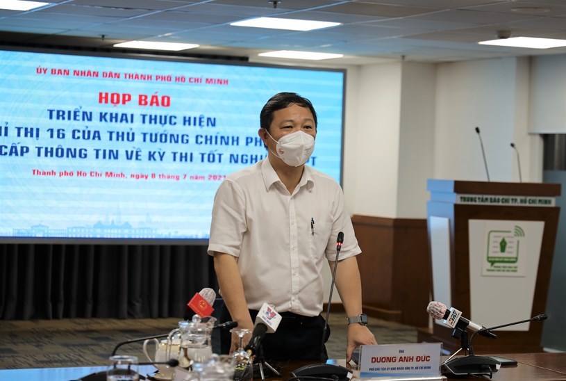 Phó chủ tịch TP.HCM lý giải việc người dân ra đường vẫn đông