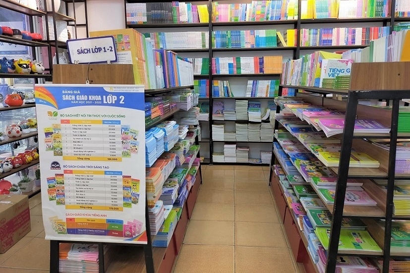 Bộ GD-ĐT đề nghị tạo điều kiện vận chuyển SGK kịp năm học mới