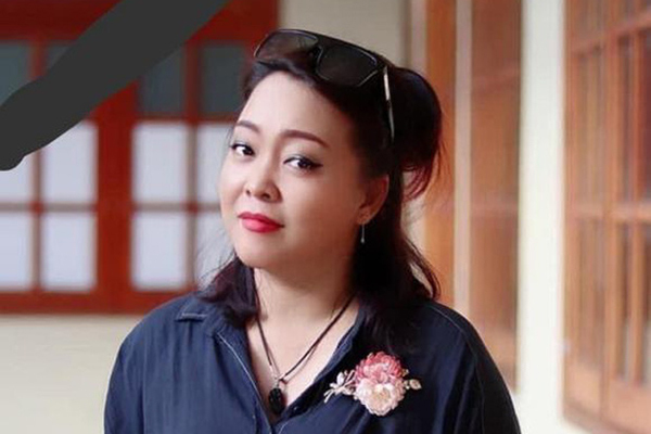 Ca sĩ Phan Cẩm Vân đột ngột qua đời ở tuổi 41