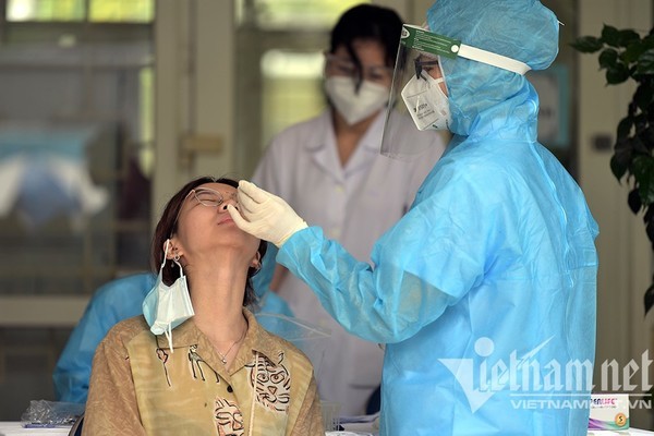 Tối 17/8, Hà Nội thêm 2 ca dương tính nCoV ở Đống Đa và Thường Tín