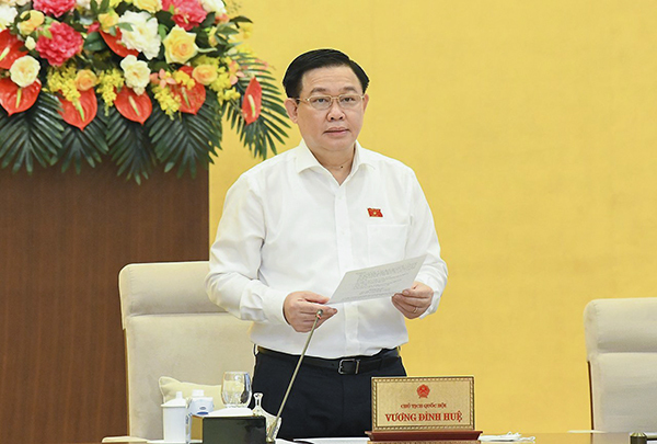 Chủ tịch Quốc hội: Không thể lấy lý do bận chống dịch để bỏ chất vấn