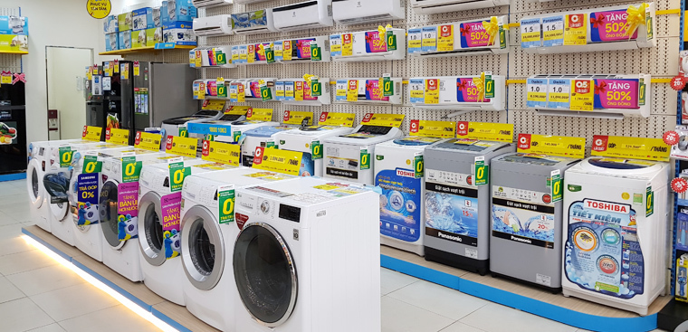 Home appliance chains incur big losses amid business suspension