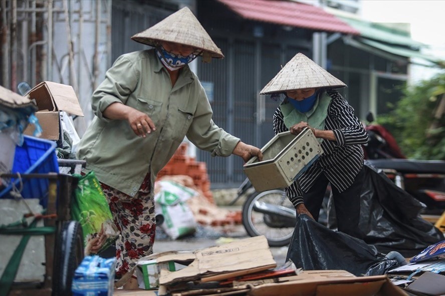 Lao động tự do ở Hà Nội mong sớm được nhận hỗ trợ 1,5 triệu đồng