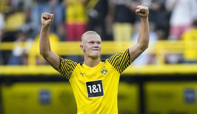 Haaland lên như diều, Dortmund lập tức tăng điều khoản mua đứt