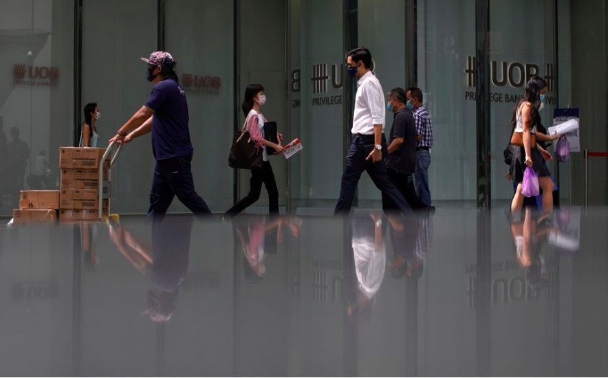 Singapore mở cửa biên giới, Malaysia nới lỏng hạn chế Covid-19