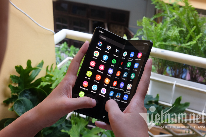 Quick review of Galaxy Z Fold 3: Expensive but worth the money because of its own things