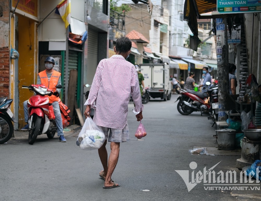 “Dân nào cũng là dân, sống trên địa bàn mình thì phải chăm”
