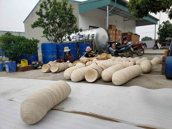 Tre, gỗ thủ công mỹ nghệ Việt lên sàn thương mại điện tử ‘vượt bão’ Covid-19