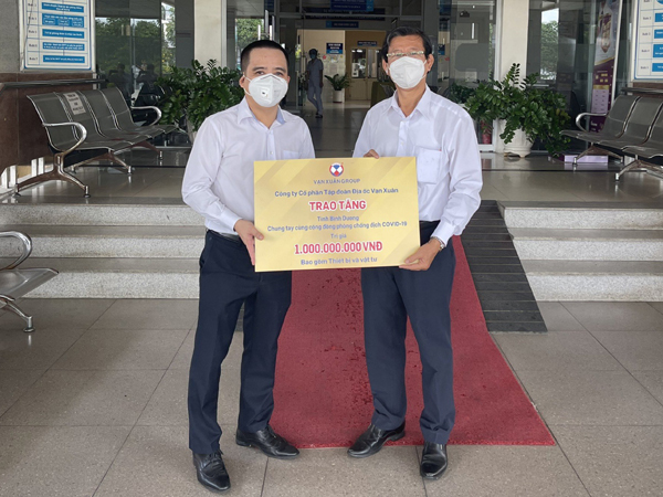 Vạn Xuân Group dành gần 7 tỷ đồng ủng hộ phòng chống dịch