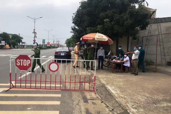 Người ngoại tỉnh vào Hà Tĩnh phải tiêm đủ 2 mũi vắc xin hoặc PCR âm tính