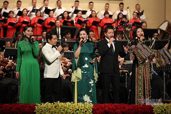 Ngày Quốc khánh, nghe lại Hòa nhạc Quốc gia Điều Còn Mãi