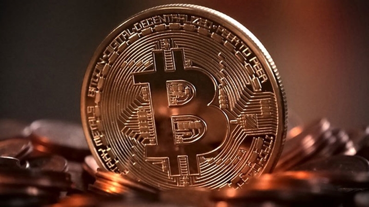 Bitcoin vượt đỉnh 50.000 USD, dân đầu cơ vào cuộc đua mới