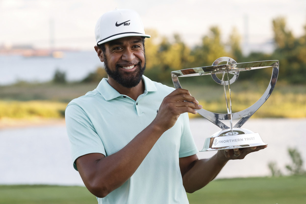 Tony Finau đăng quang kịch tính The Northern Trust