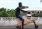 Cậu bé 17 tuổi chế xe gỗ chạy được bằng năng lượng mặt trời