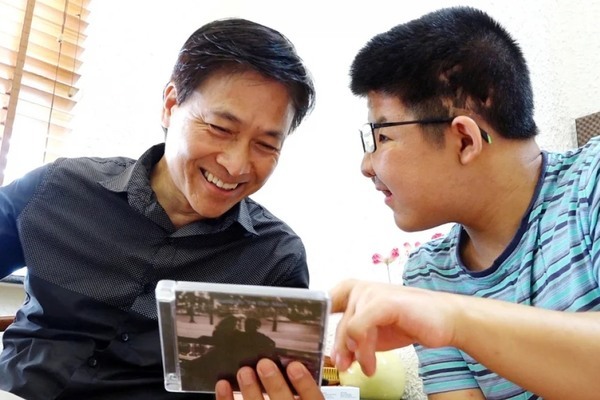 Diễn viên Quốc Tuấn trăn trở khi Bôm chưa thể phẫu thuật