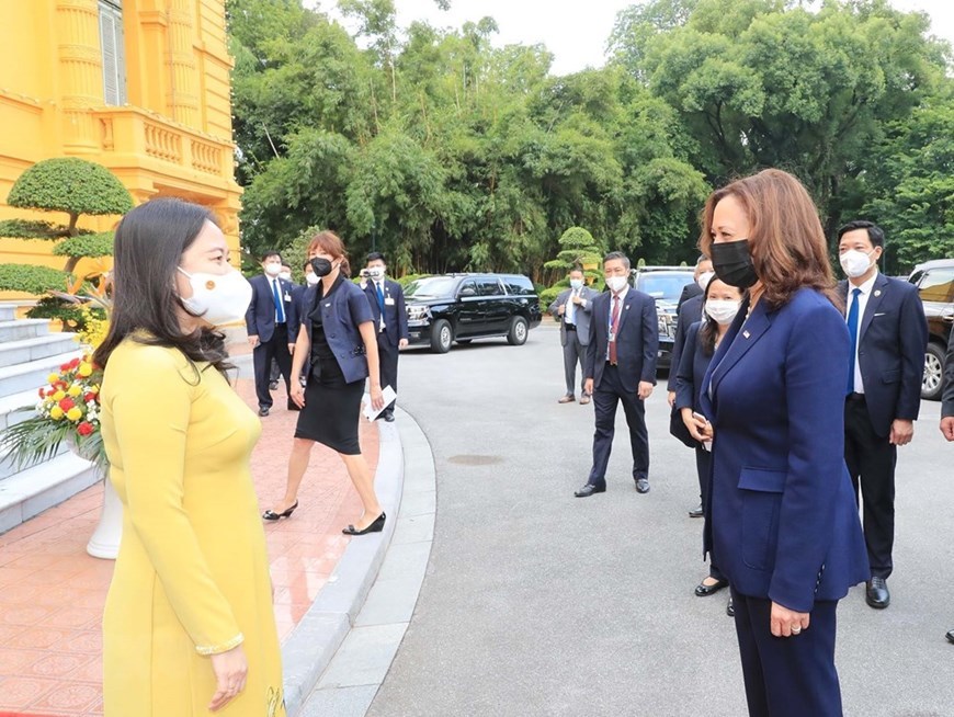 Vice President Vo Thi Anh Xuan welcomes US counterpart Kamala Harris