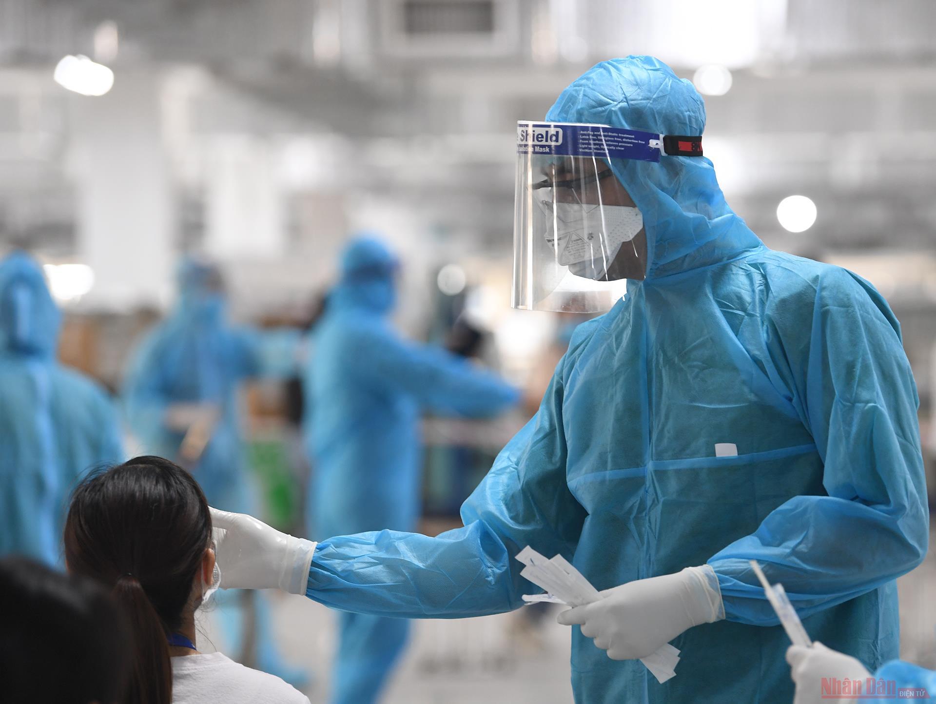 Sáng 2/9 Hà Nội thêm 5 ca Covid-19, có 3 ca cộng đồng