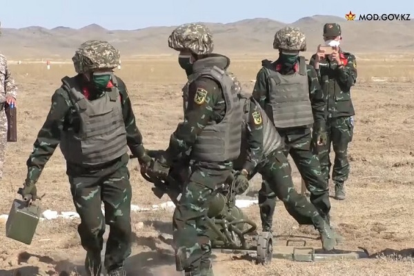 Xem pháo binh Việt Nam tập dượt tranh tài tại Army Games 2021