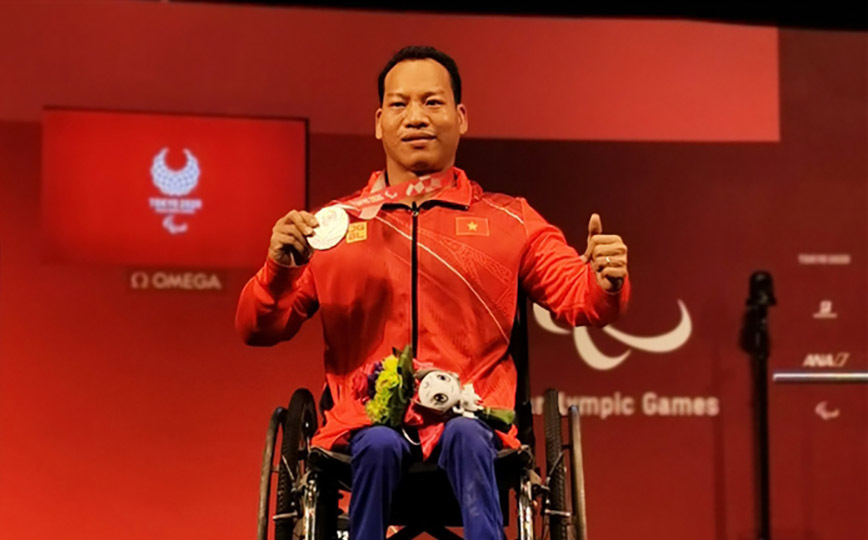 Đô cử Lê Văn Công giành HCB Paralympic